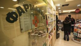 kriti-afximeni-piesi-stin-eparkia