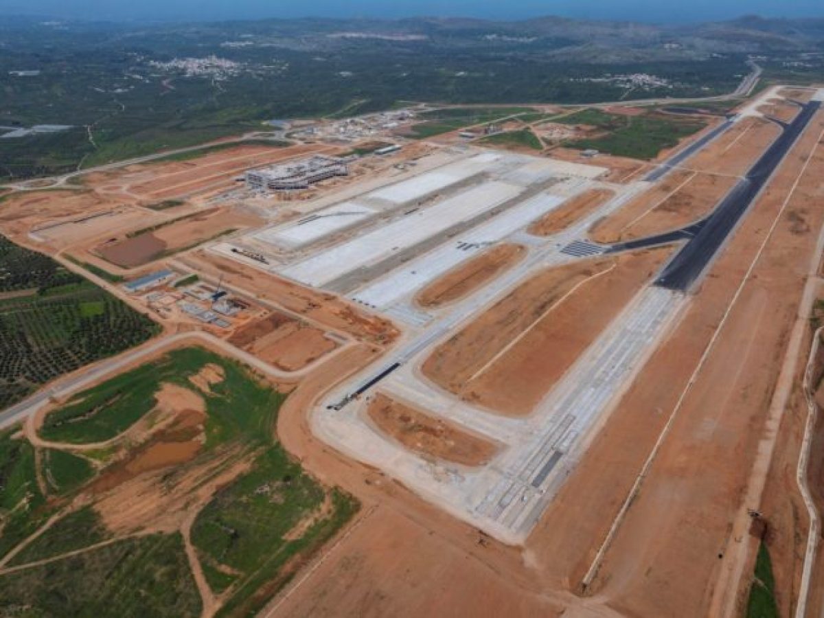 Κρήτη: Σχέδιο διασύνδεσης με τις ΗΠΑ – Ανοιχτό το ενδεχόμενο για την πρώτη υπερατλαντική πτήση πριν από τα εγκαίνια του νέου αεροδρομίου