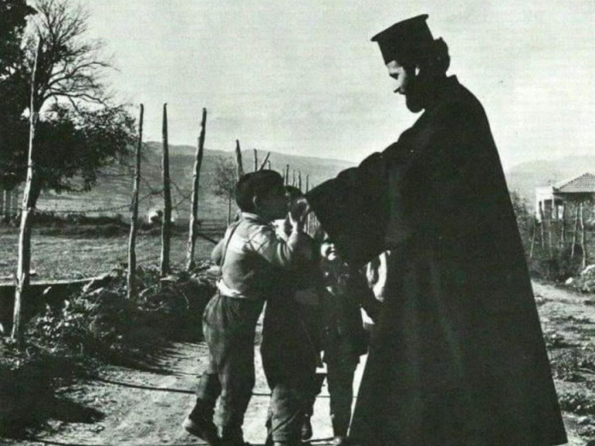 Κρήτη: Το έθιμο του τηγανισμένου συκωτιού στις εκκλησίες τα Χριστούγεννα