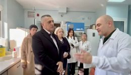 ktiniatriko-ergastirio-larisas-150.000-moriaki