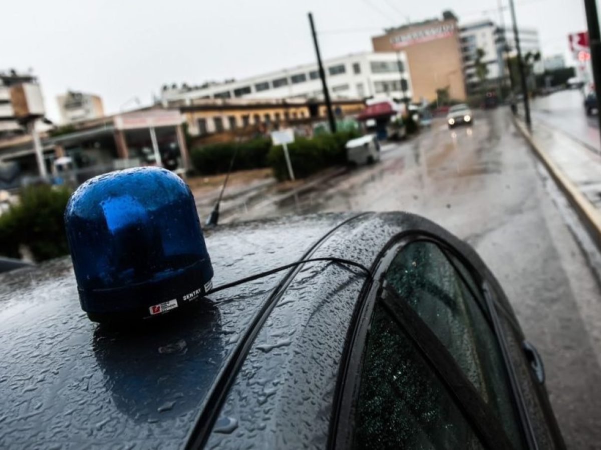 Λάρισα: Γιορτές στα κρατητήρια για δύο άνδρες