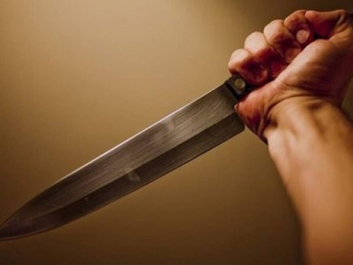 Λάρισα: Με χειροπέδες μαχαιροβγάλτης που… κουβαλούσε κοκαΐνη