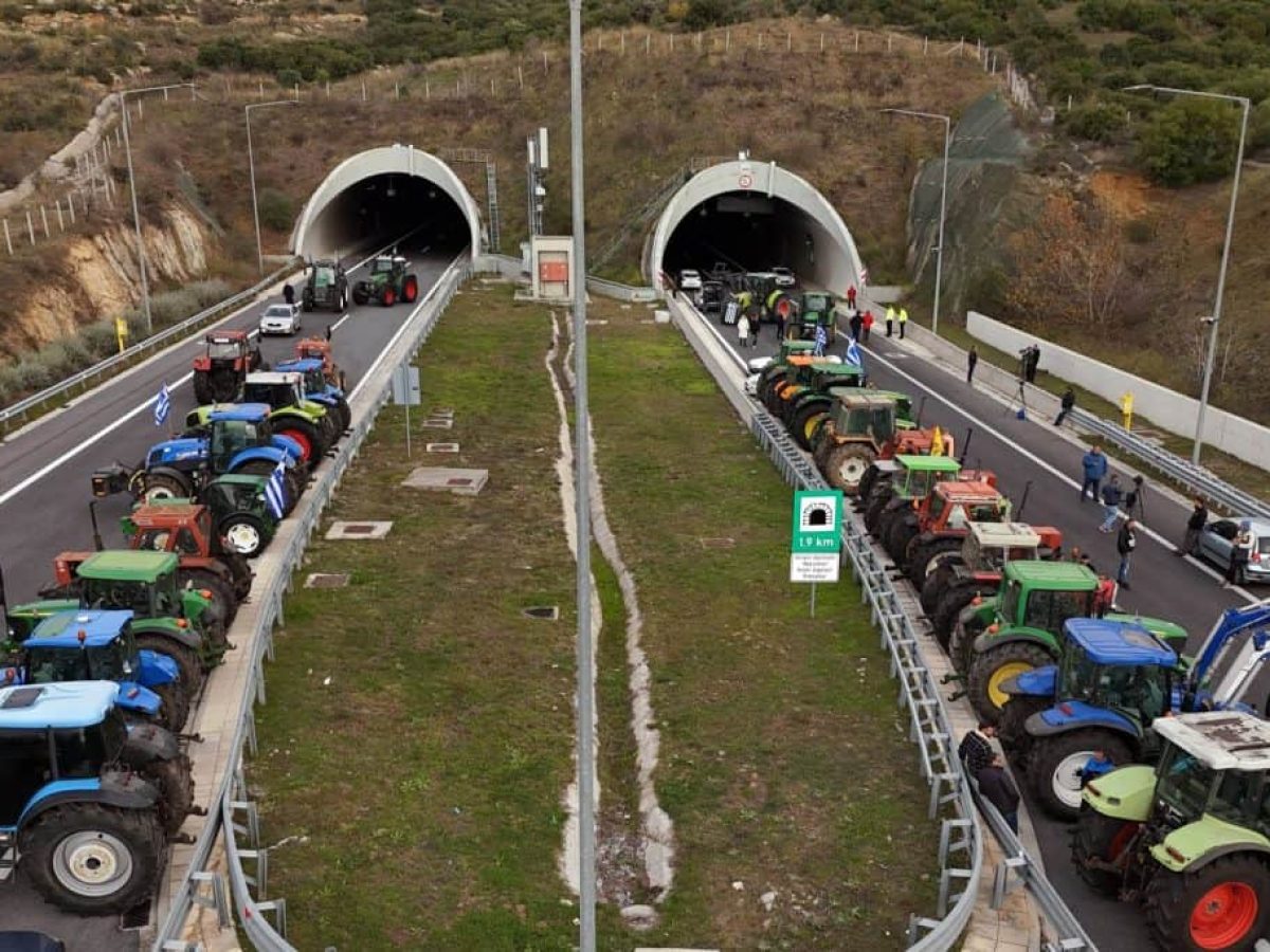 Λάρισα: Άνοιξαν οι σήραγγες των Τεμπών – Οι επόμενες κινήσεις των αγροτών πριν τα Χριστούγεννα