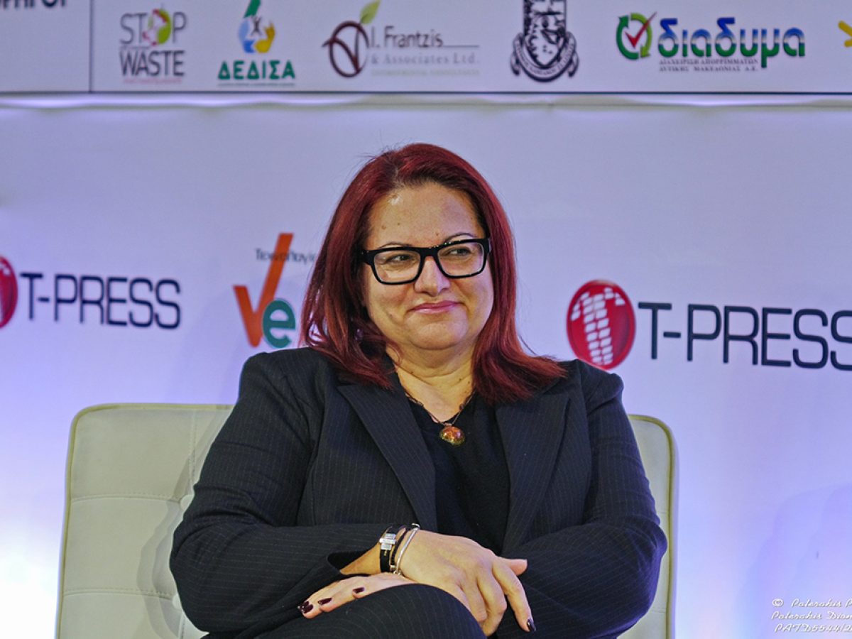 Μαρία Καμμά: Ποτέ δεν απαγόρευσα σε παιδιά της Τήλου να πουν “Καλά Χριστούγεννα” –  Η λάσπη δεν θα γίνει πολιτική