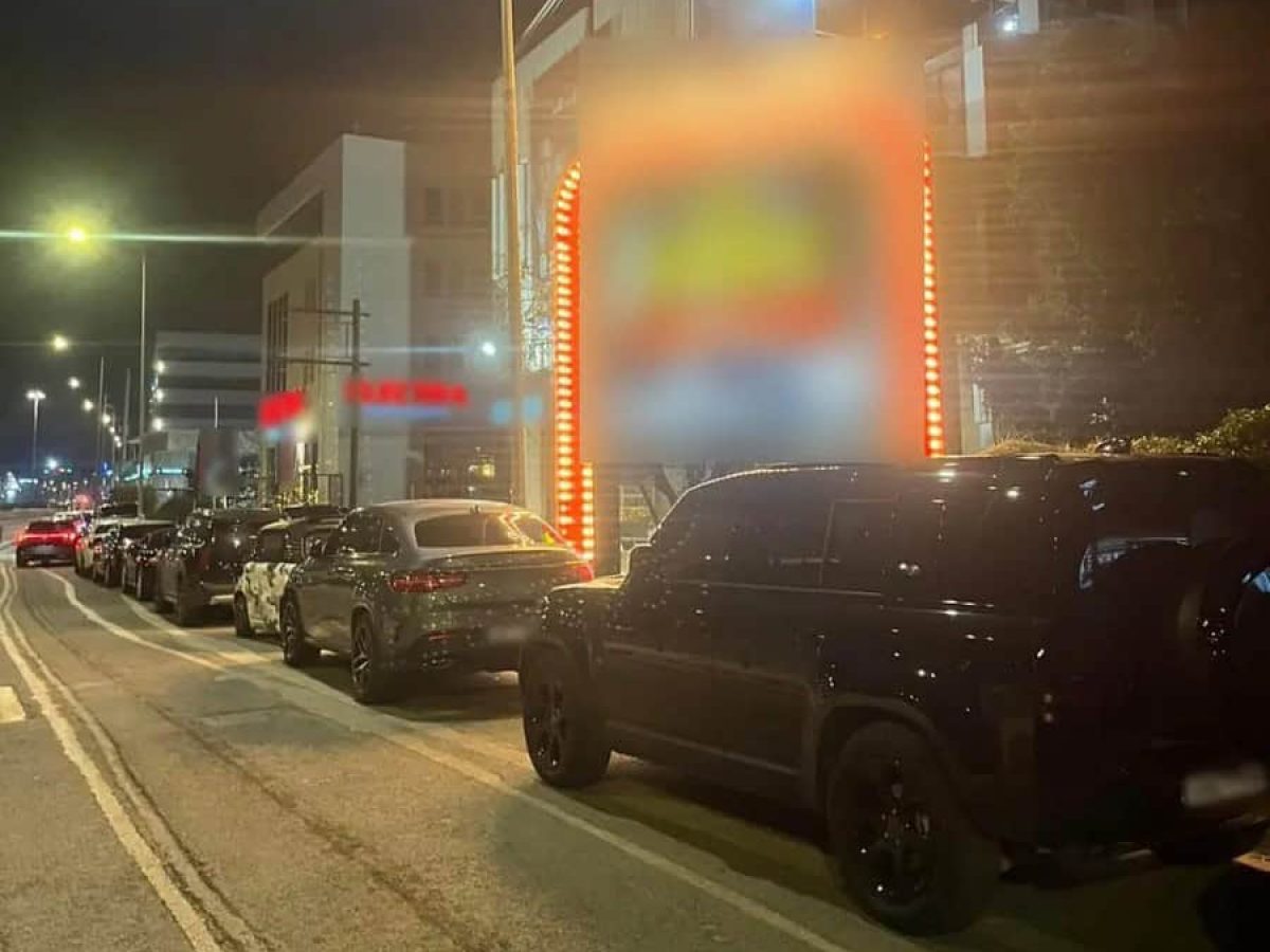 Μαρούσι:Η μεγάλη μπίζνα στάθμευσης των οχημάτων των πελατών αυθαίρετα στους δημόσιους χώρους έναντι χρημάτων– 23 συλλήψεις