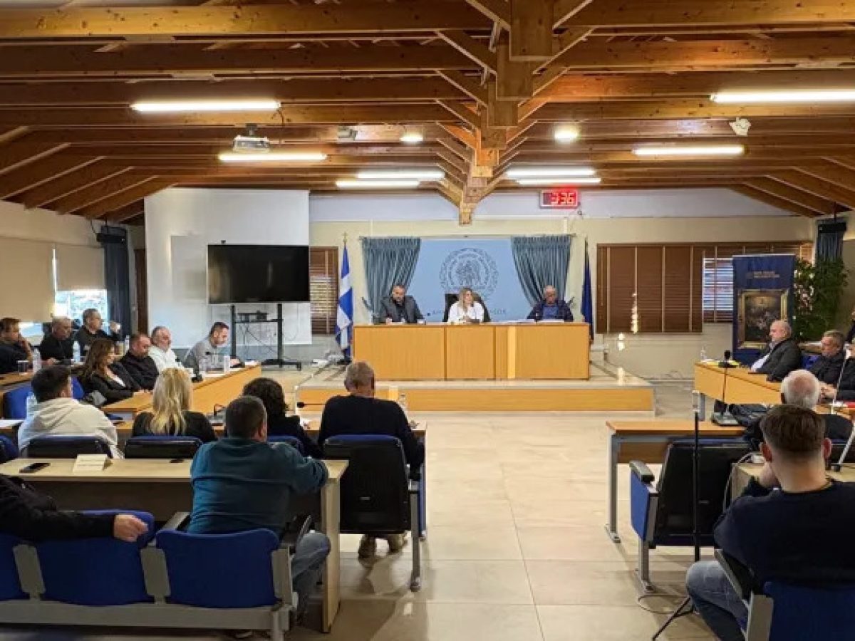 Με διπλή συνεδρίαση κλείνει τη χρονιά το Δημοτικό Συμβούλιο Μεσολογγίου