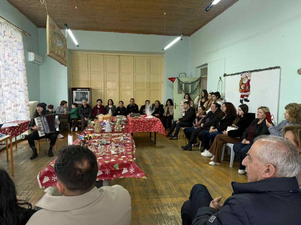 Με επιτυχία το Χριστουγεννιάτικο bazaar στη Μπαμπίνη