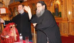 me-poli-megali-proselefsi-i