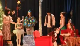 me-theatriki-parastasi-tou-kd&Alpha;p