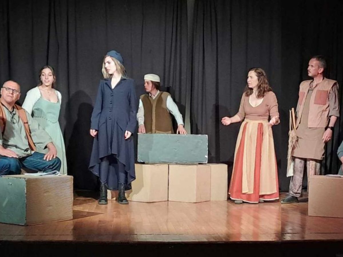 Με το «Παραμύθι Αλλιώς», ολοκληρώνει την χρονιά η ΘΕΑΤΟ την Δευτέρα στο θεατρο Καρκαμίσι