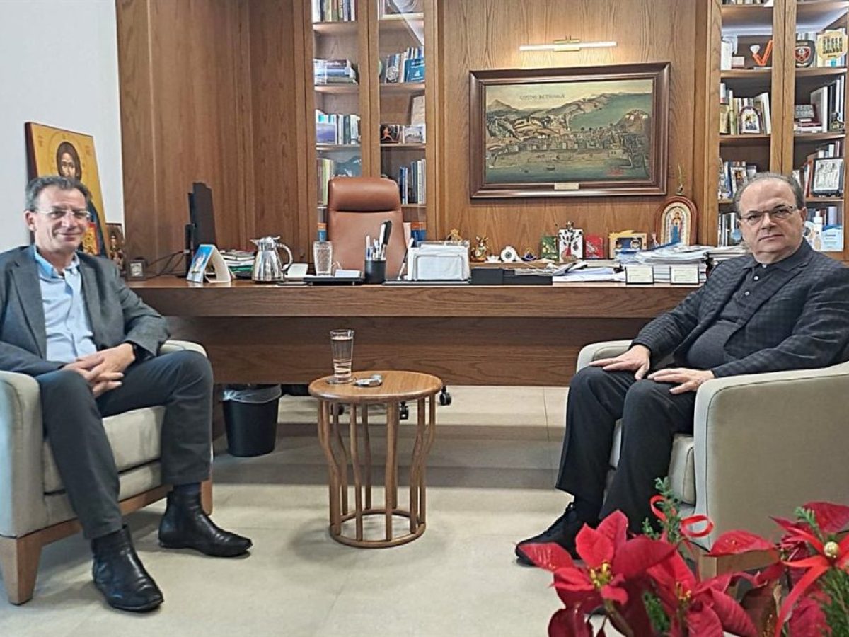 Με τον δήμαρχο και τον μητροπολίτη συναντήθηκε ο νέος διοικητής του νοσοκομείου  