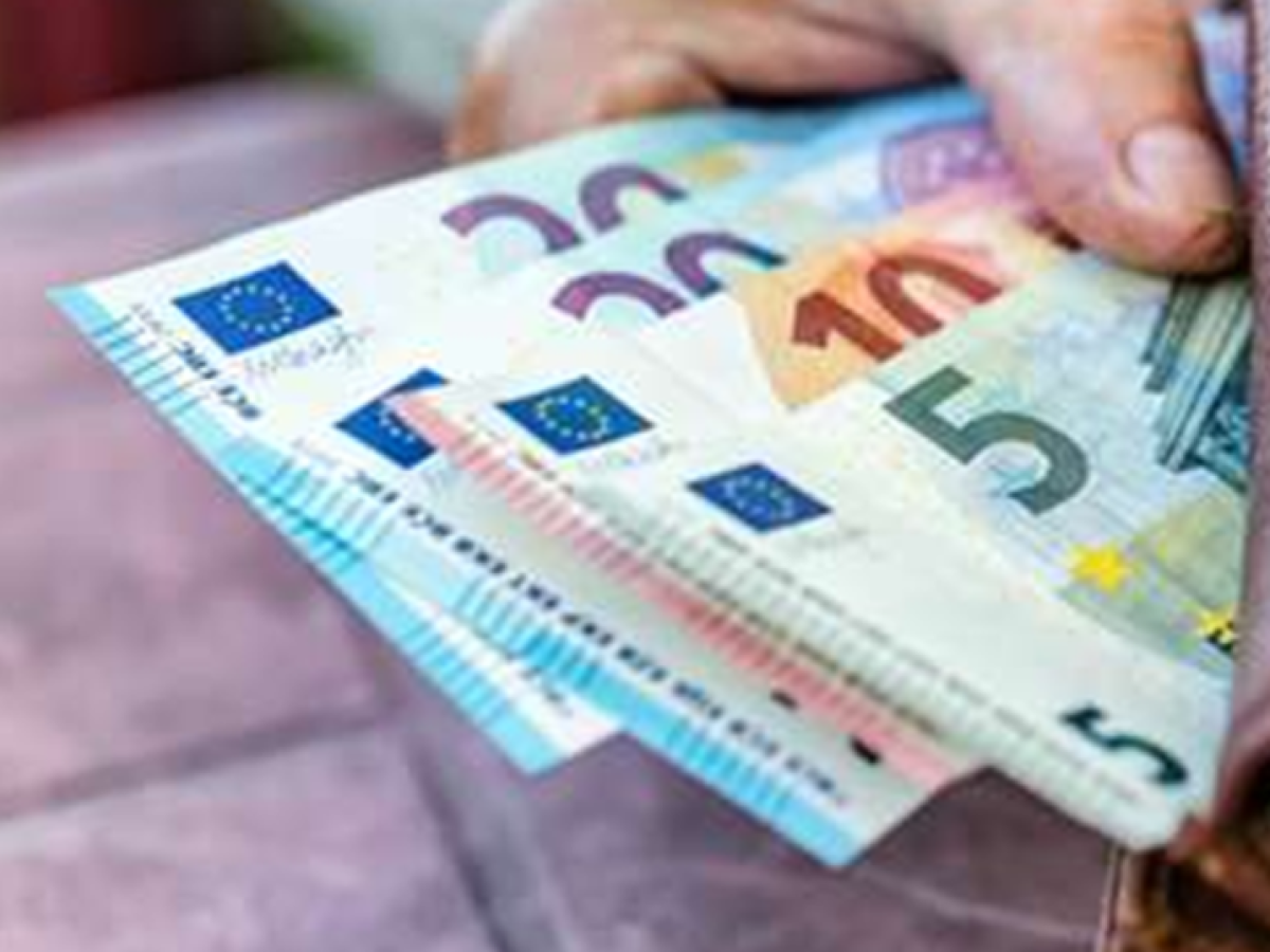 Μισθοί δύο «ταχυτήτων» στην Ελλάδα: Το χάσμα και η πραγματικότητα της ακρίβειας