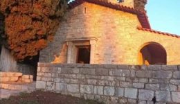 nafpaktos-panigirizi-o-istorikos-naos