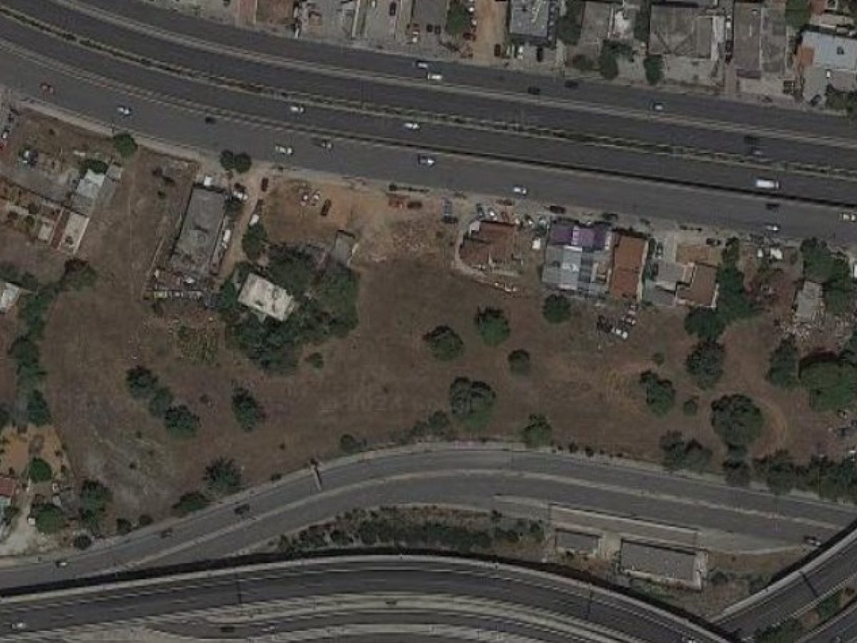 «Νέα Αρχή»: «Μπορεί ο Δήμος να παρανομεί για το αμαξοστάσιο;»