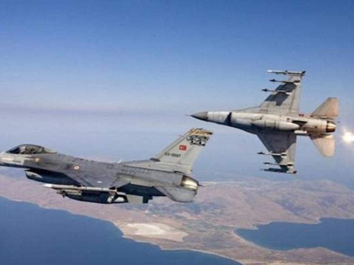 Νέος γύρος παραβιάσεων στο Αιγαίο από τουρκικά μαχητικά την παραμονή των Χριστουγέννων