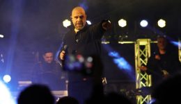 o-Stavento-dakrise-sti-giorti