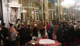 o-esperinos-ton-christougennon-ston