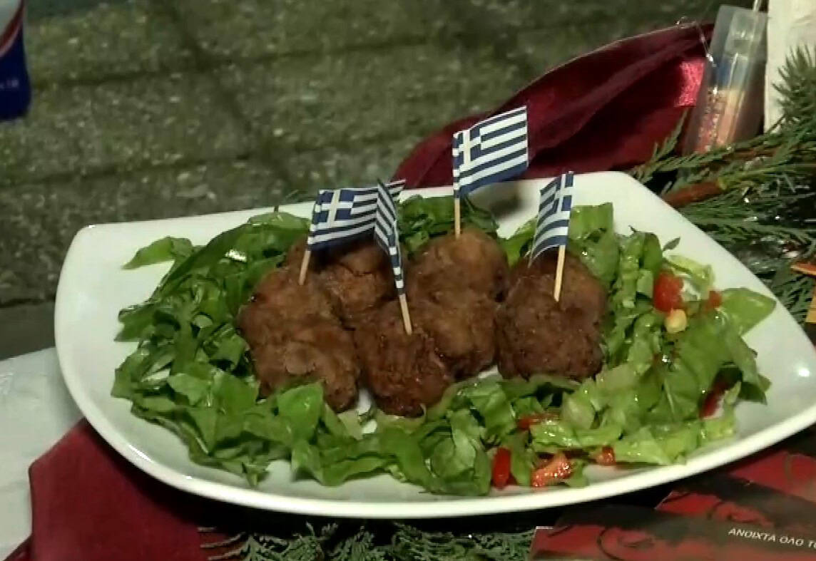 o-paradosiakos-ellinikos-keftes-iche