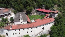 o-politistikos-sillogos-neraidas-stirizi