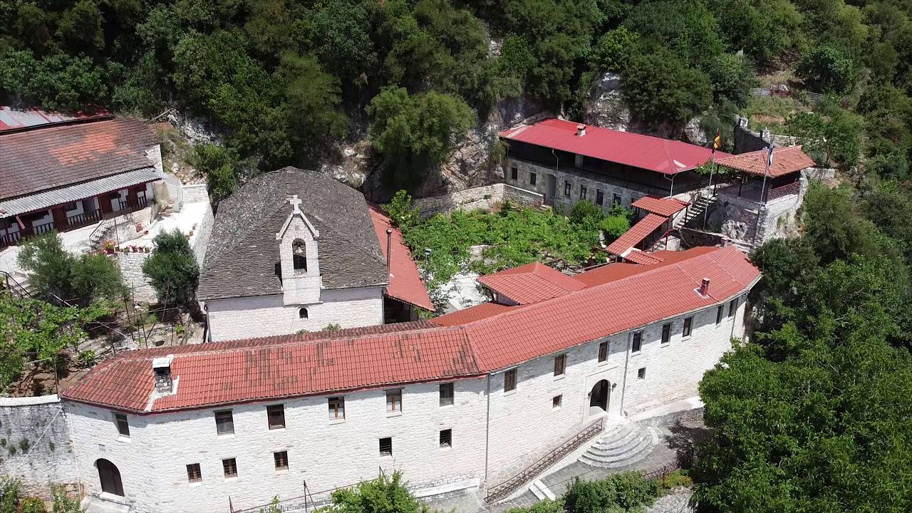 o-politistikos-sillogos-neraidas-stirizi