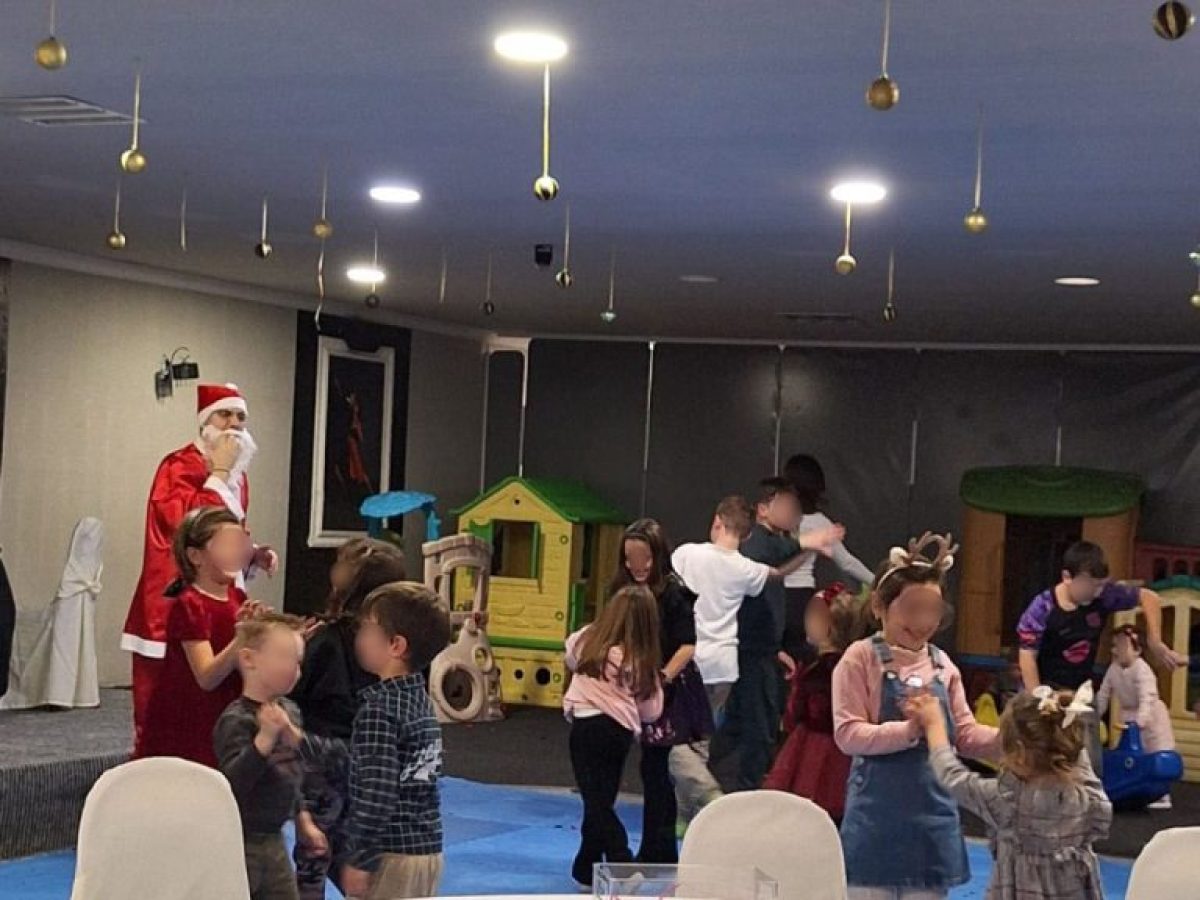 Ολοκληρώθηκαν με επιτυχία οι χριστουγεννιάτικες εκδηλώσεις που διοργάνωσαν οι Διευθύνσεις Αστυνομίας Γρεβενών, Καστοριάς, Κοζάνης και Φλώρινας,