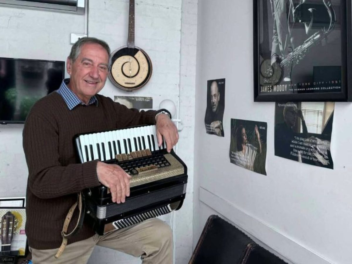 Παντελής Βολάρης: 50 χρόνια μουσικής κληρονομιάς στην Αυστραλία