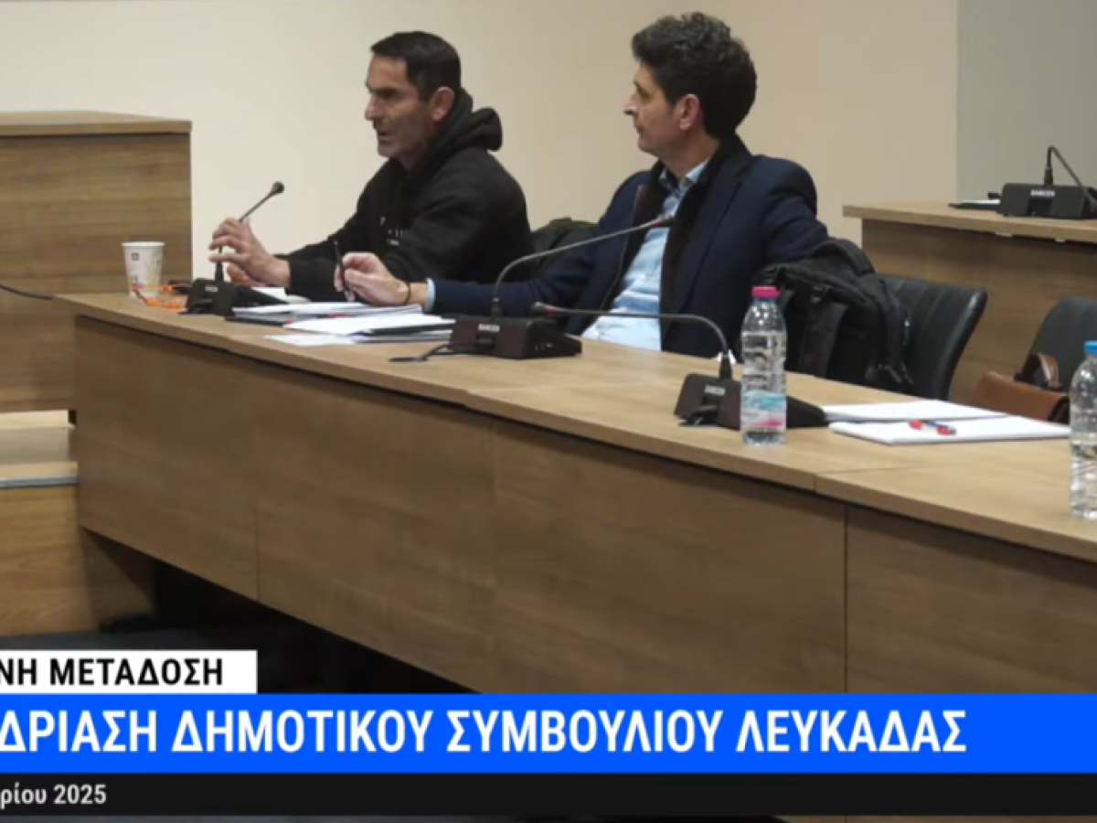 Παρεμβάσεις για λιμάνι Βασιλικής, οδικά έργα και ξύλινη γέφυρα Λυγιάς από τον Νίκο Αργυρό στο Δημοτικό Συμβούλιο