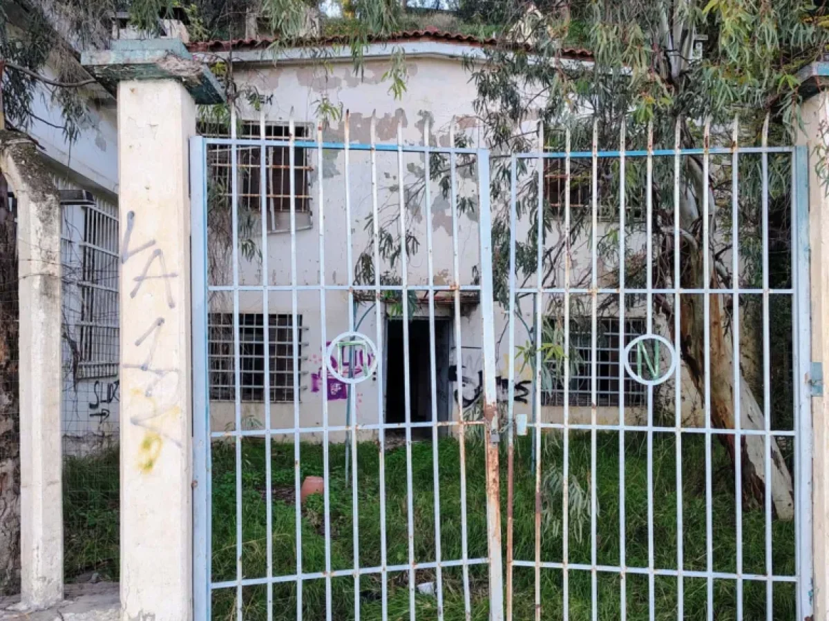 Πάτρα: Ασύρματος γεμάτος μυστήρια, αυτοψία της «Π» ΦΩΤΟ