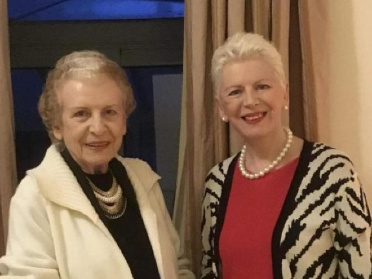 Πέθανε η μητέρα της Έλενας Ακρίτα, Σύλβα – Η πρώτη γυναίκα βουλευτής του ΠΑΣΟΚ