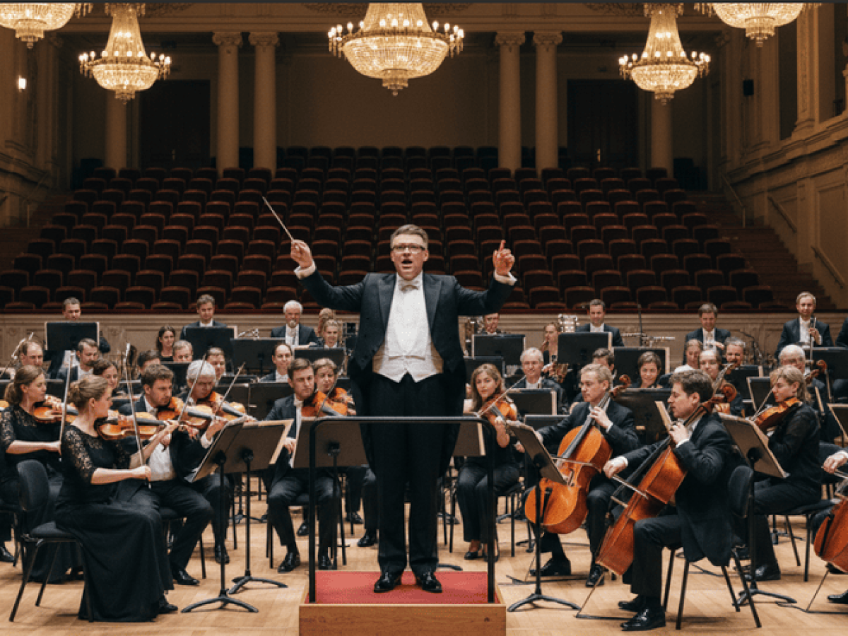 Πέτροβιτς: “Έγραψα τραγούδι για την Αλεξανδρούπολη με τεχνητή νοημοσύνη” – Όταν είσαι αποσπασμένος στο υπουργείο Μετανάστευσης, βρίσκεις χρόνο (ΒΙΝΤΕΟ)