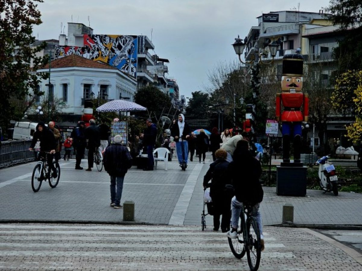 Πως θα λειτουργήσουν τα καταστήματα την Τετάρτη