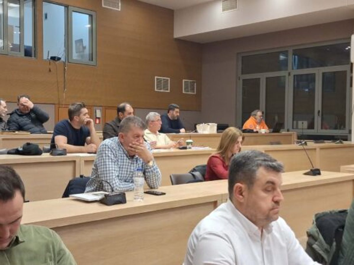 Πραγματοποιήθηκε στην Κομοτηνή η 15η Συνεδρίαση του Περιφερειακού Συμβουλίου της ΑΜΘ