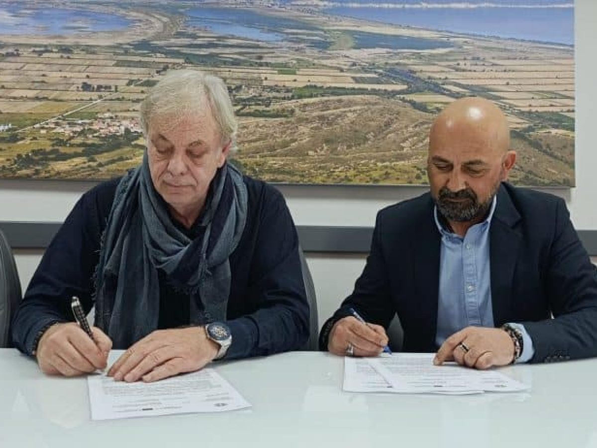 Πρέσπα: Υπογραφή σύμβασης έργου για ίδρυση, ανάδειξη και βελτίωση Δικτύου Μονοπατιών