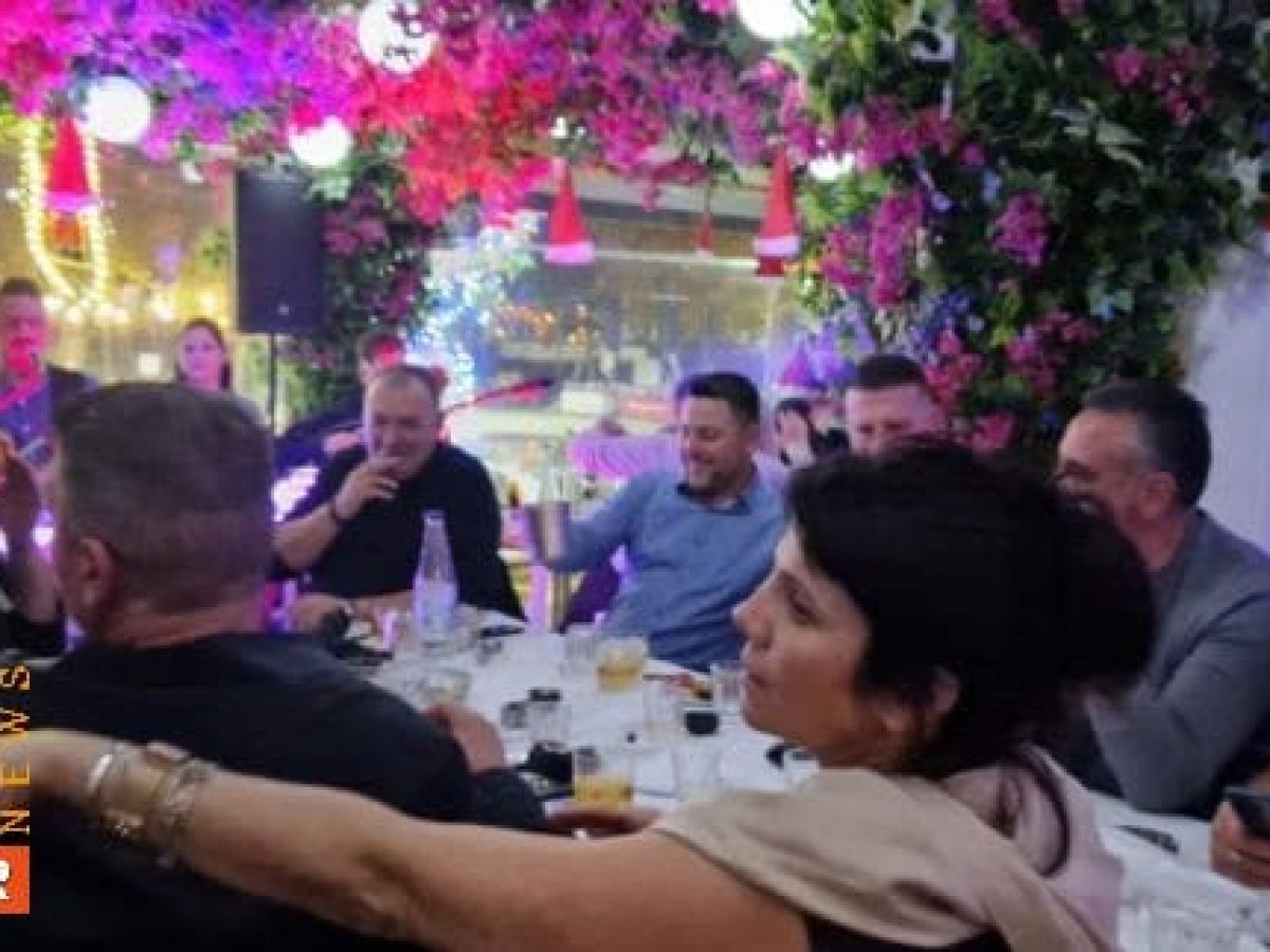 Ραφήνα: Χριστουγεννιάτικο ξεφάντωμα από τη Θύελλα στο «Άσπρο Γίδι» – Χορός, φαγητό, κέφι και πλούσια δώρα – βίντεο RPN