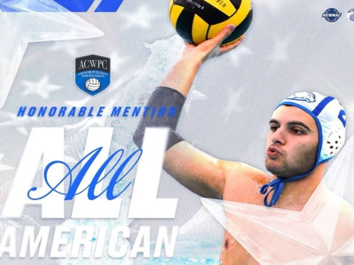 Σ. Ραψομανίκης: Ο Κερκυραίος που ξεχωρίζει στο ΝCAA με τo σκουφάκι του Wheaton