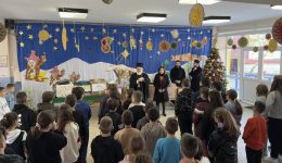 scholika-idi-os-christougenniatika-dora