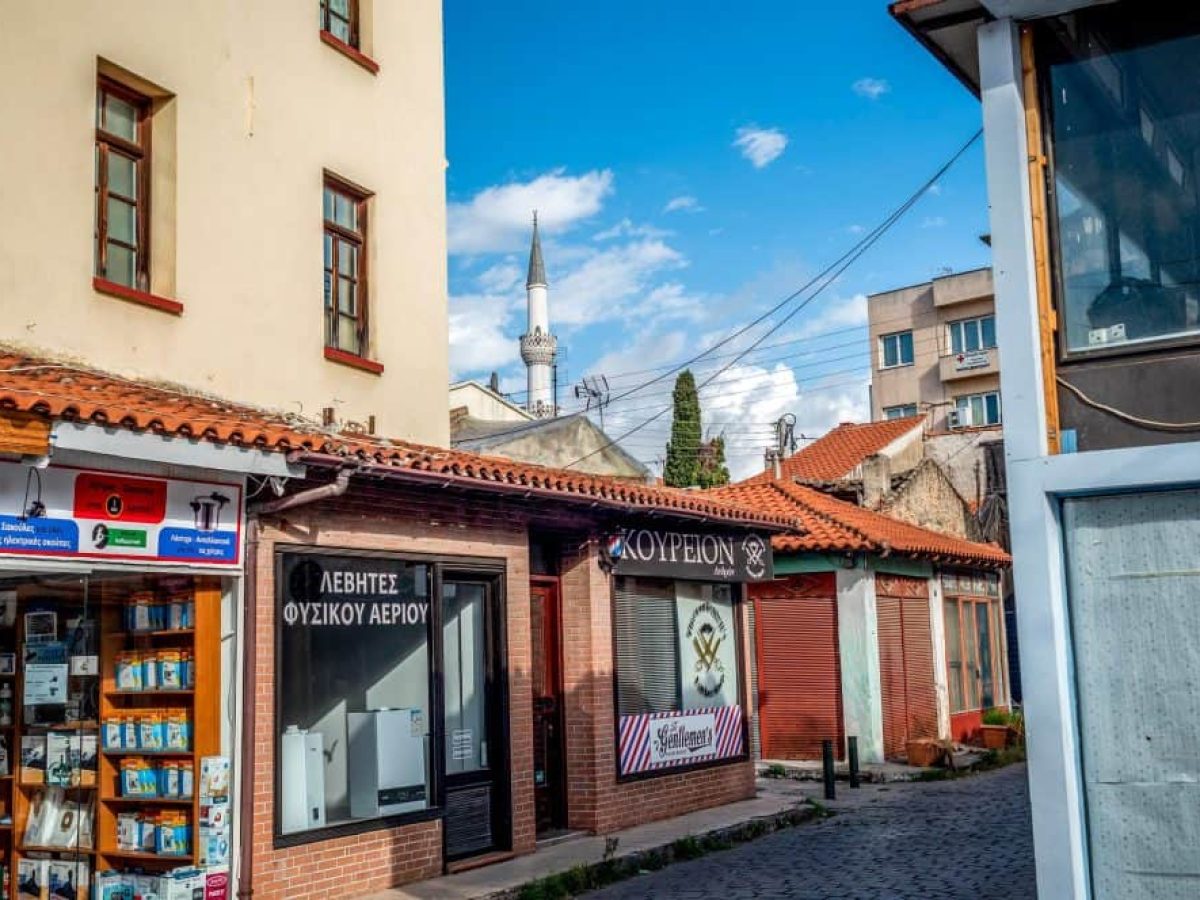 Σε ισχύ το εορταστικό ωράριο λειτουργίας των εμπορικών καταστημάτων Κομοτηνής