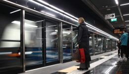 se-pilotiki-24ori-litourgia-avrio