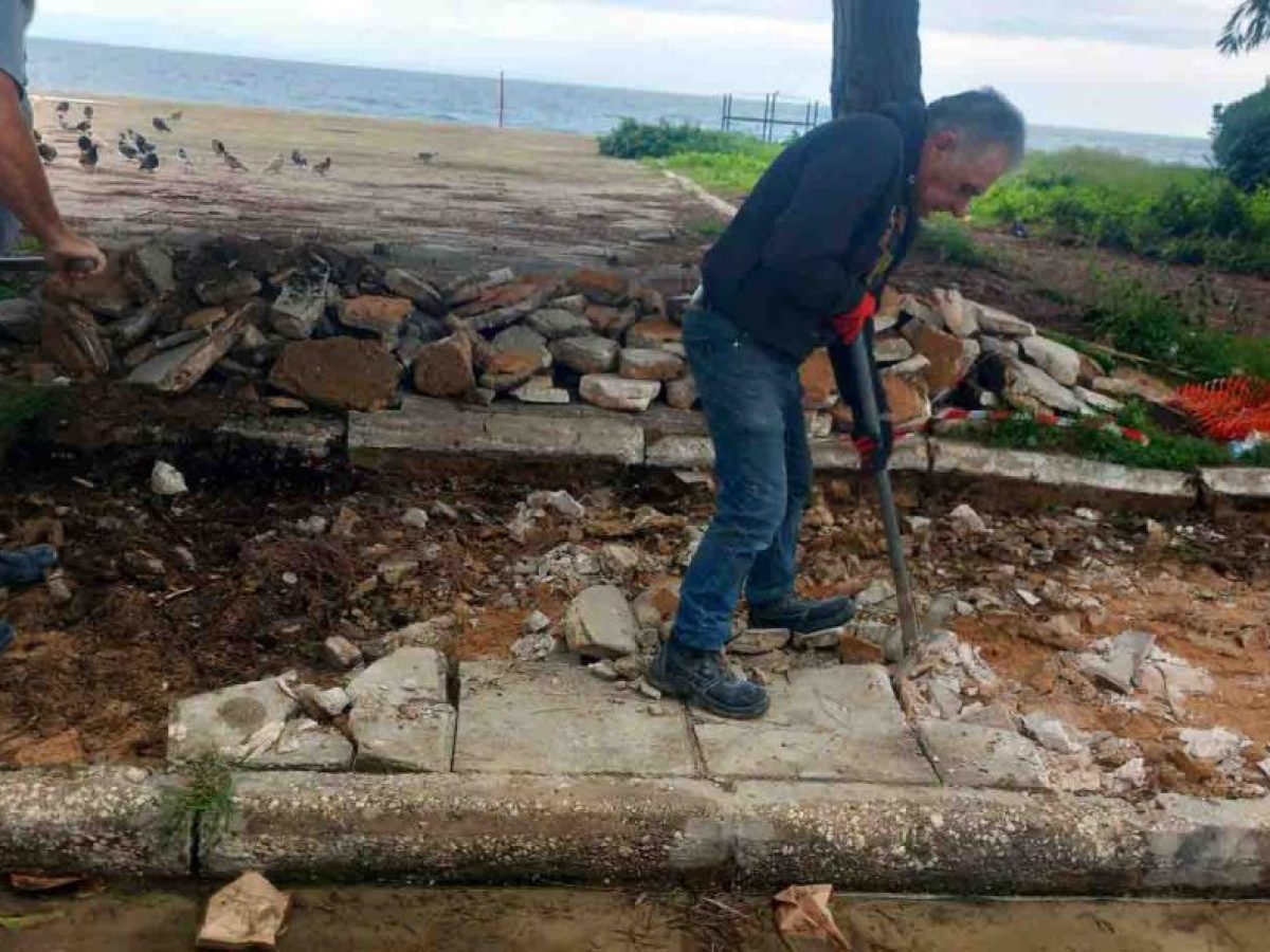 Συνεχείς αντιπλημμυρικές παρεμβάσεις από τον Δήμο Ζακύνθου σε γειτονιές της πόλης και της υπαίθρου