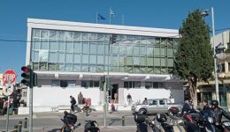 sinechizonte-i-antidrasis-gia-ti