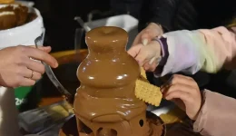 sinechizonte-i-christougenniatikes-ekdilosis-tou