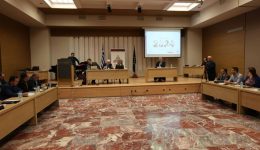 sinedriazi-avrio-to-periferiako-simvoulio