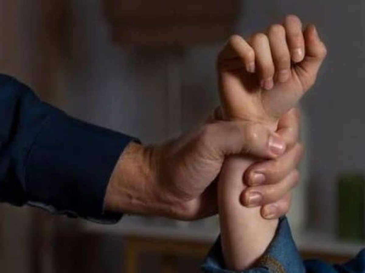 Σοκ στις Σέρρες: 62χρονος καθηγητής παρενόχλησε 16χρονη μαθήτριά του