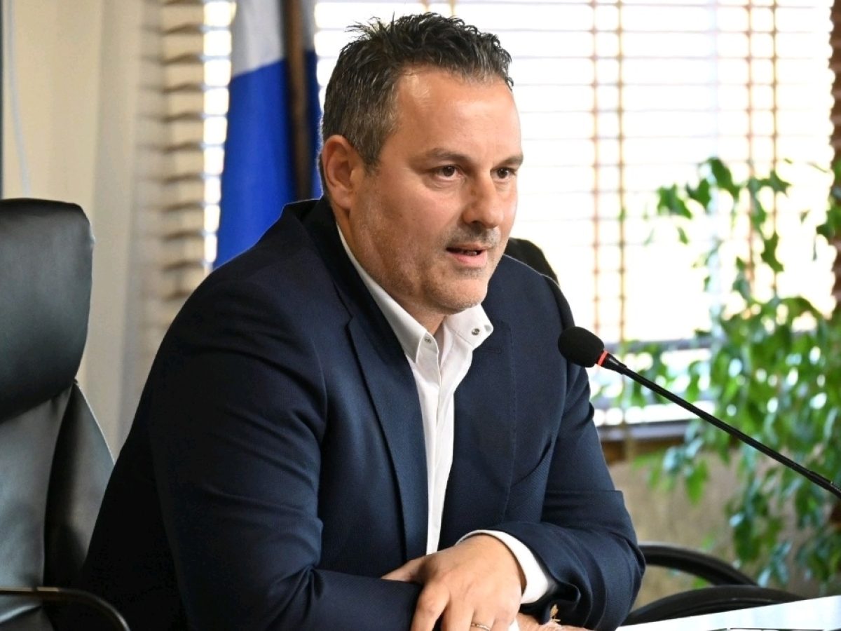 Σπ. Διαμαντόπουλος: «Δεν παραλαμβάνουμε έργα με κακοτεχνίες – Τέρμα τα έξοδα για τον Δήμο»