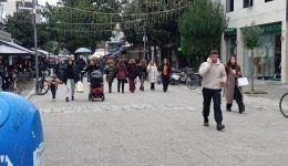 stin-topiki-agora-i-trikalini