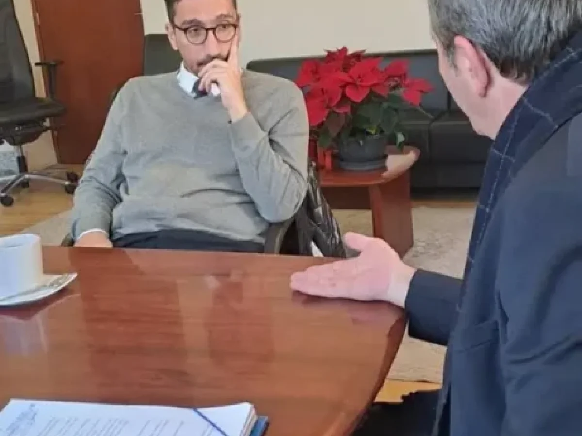 Στο επίκεντρο της Κεντρικής Διοίκησης ο Δήμος Πολυγύρου: Σημαντική συνάντηση του Γιώργου Εμμανουήλ