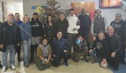 sto-kdΑp-ΑmeΑ-i-gelasti