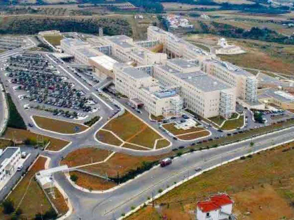 Στο Νοσοκομείο Αλεξανδρούπολης τα δίδυμα αδερφάκια του 3χρονου