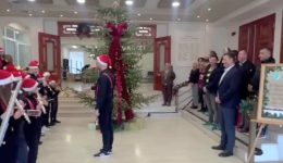 ta-kalanta-akouse-o-&Alpha;ntiperiferiarchis