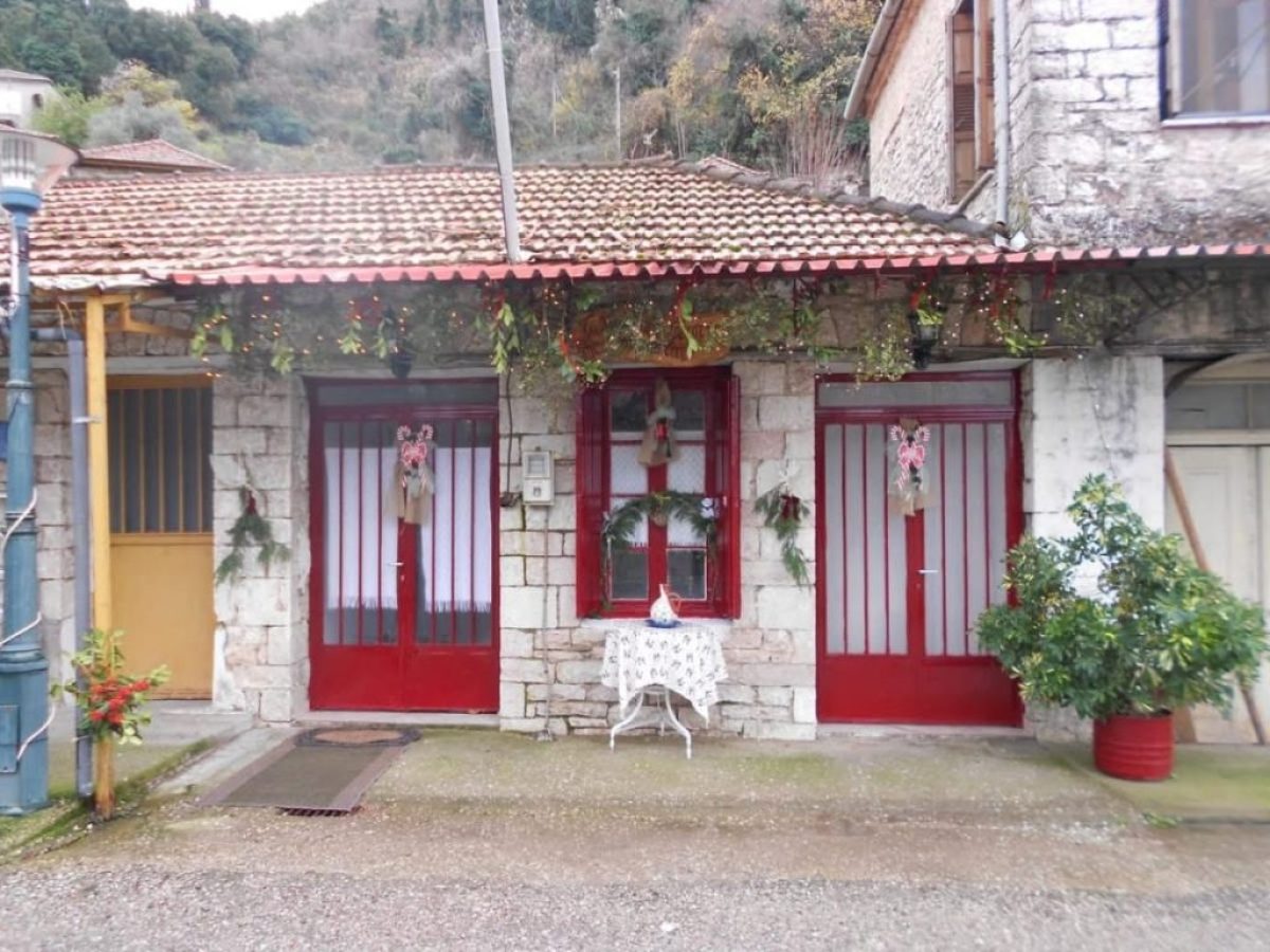 Τα μυστικά της ντόπιας κουζίνας και χειροτεχνίες στο «Παραδοσιακό Εργαστήρι της Δερβέκιστας»